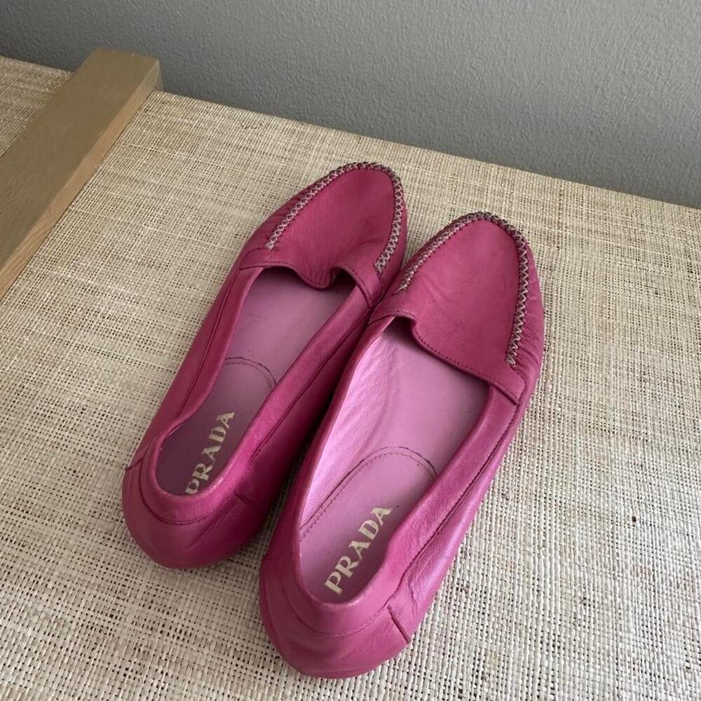 Vintage prada pink leather loafers